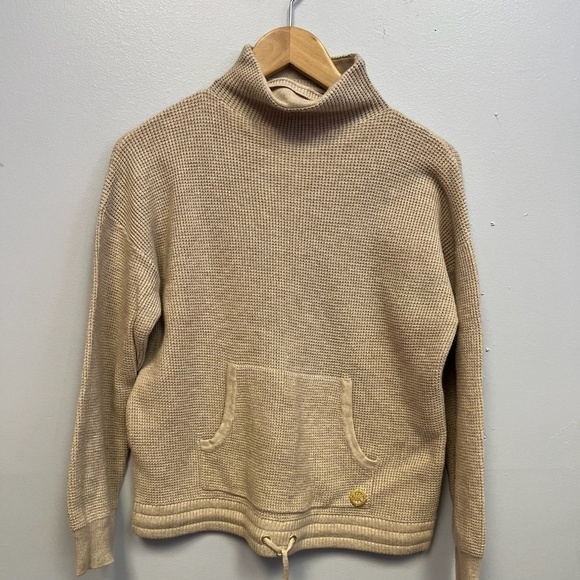 🚨CLEARANCE 0124-116 Natural Cropped Michael Kors Sweater - Picture 1 of 4